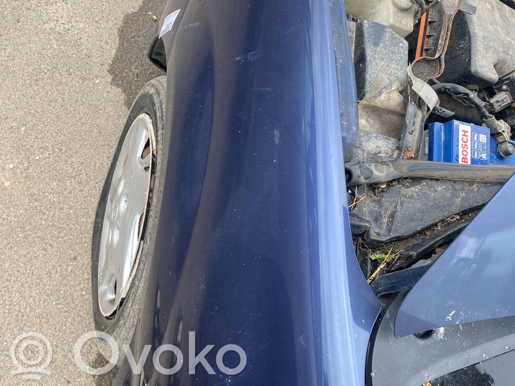 Mazda Premacy Sparnas 