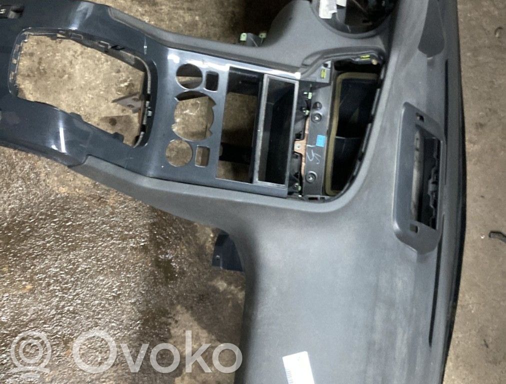Peugeot 5008 Panel de instrumentos 