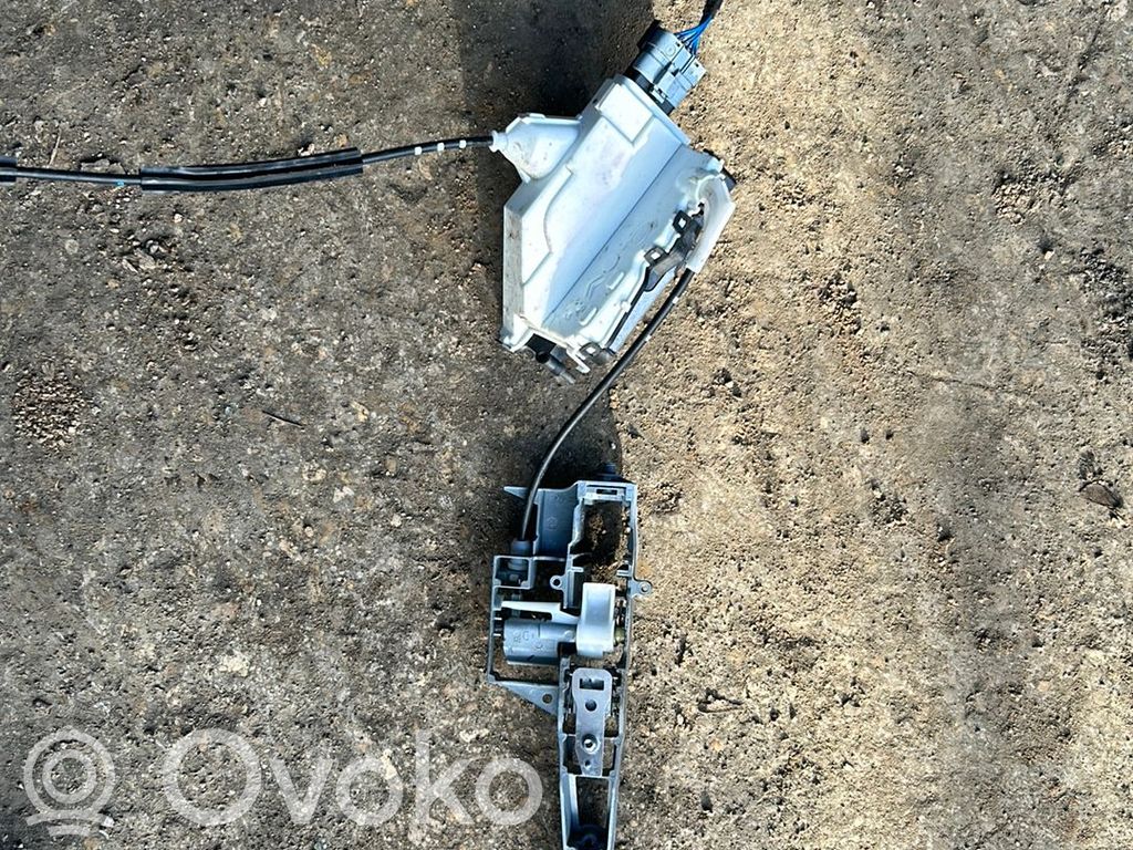 Citroen DS3 Front door lock 