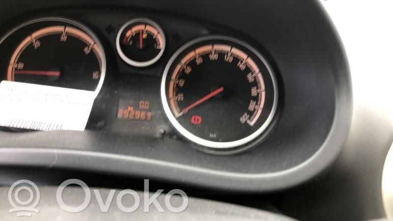 Opel Corsa D Variklis 