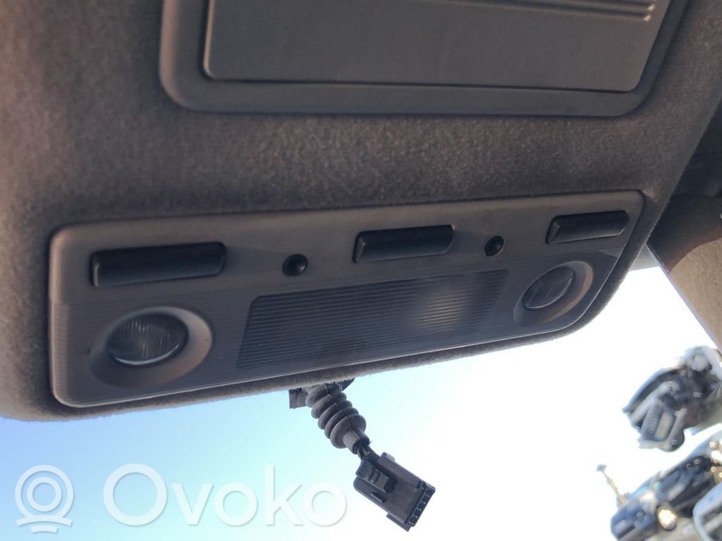 BMW 5 E39 Luz del asiento delantero 