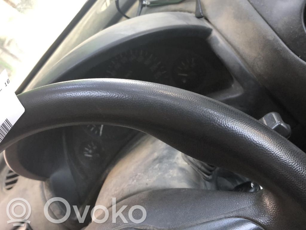 Opel Combo C Vairas 