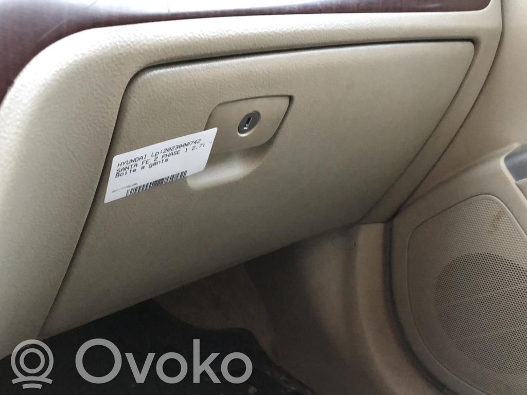 Hyundai Santa Fe Schowek deski rozdzielczej / Komplet 