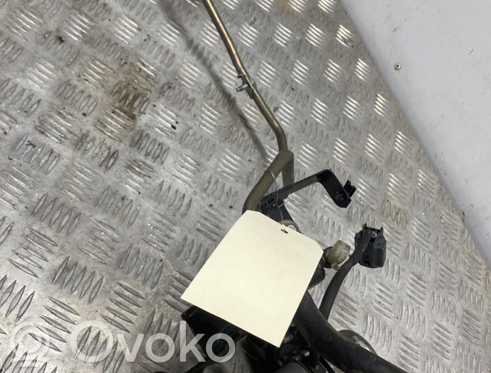 Vacuum pump   26110XA00A