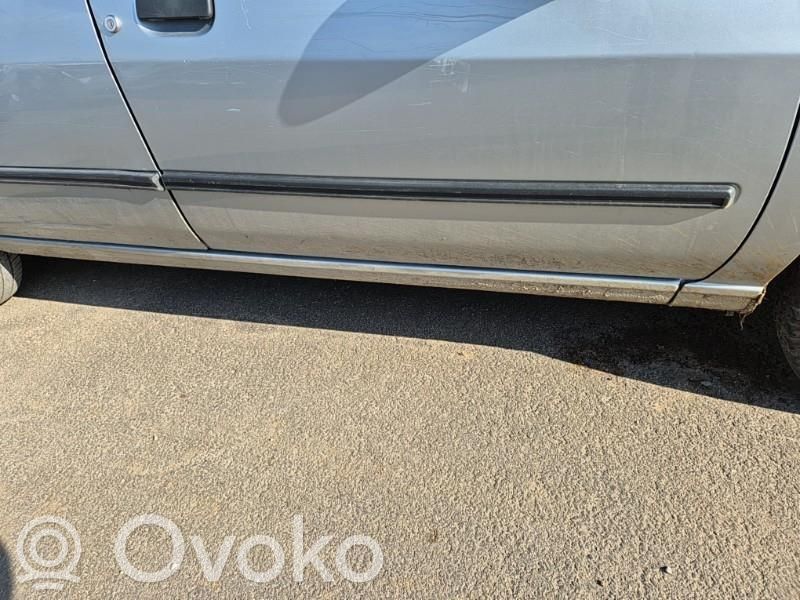 Renault Clio I Tür vorne 