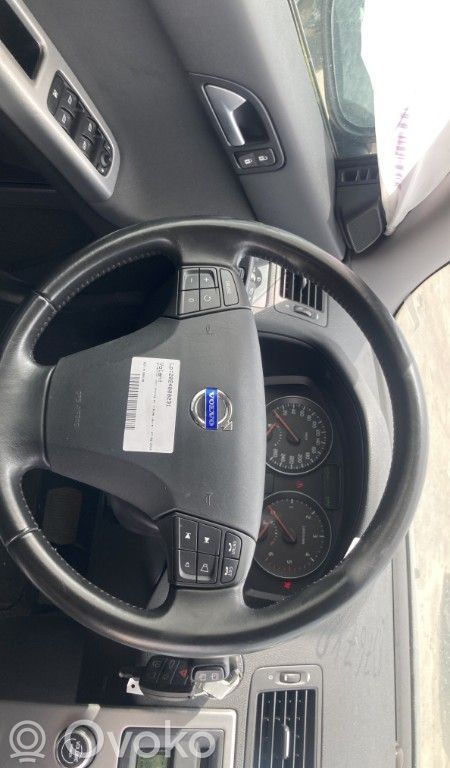 Volvo V50 Vairas 