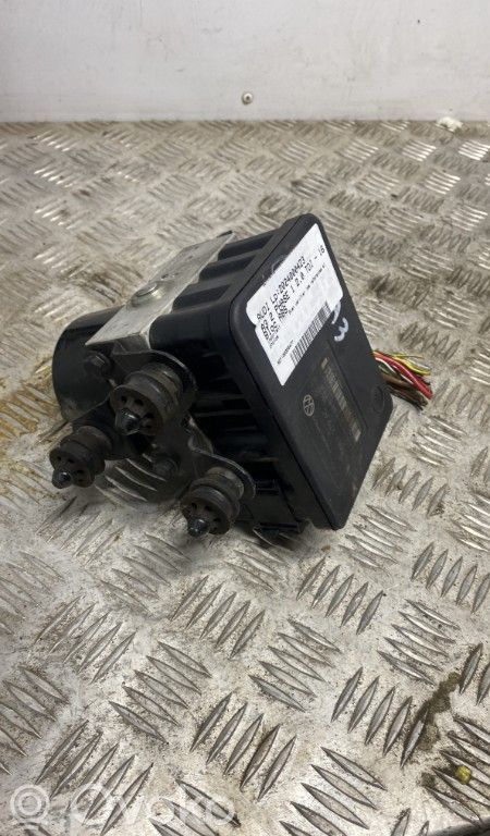 Audi A3 S3 8P ABS bloks 