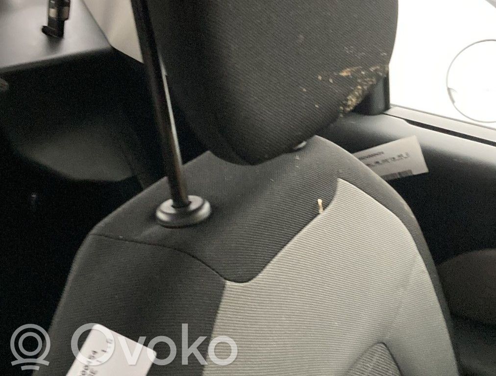 Citroen C4 II Picasso Takaistuin 