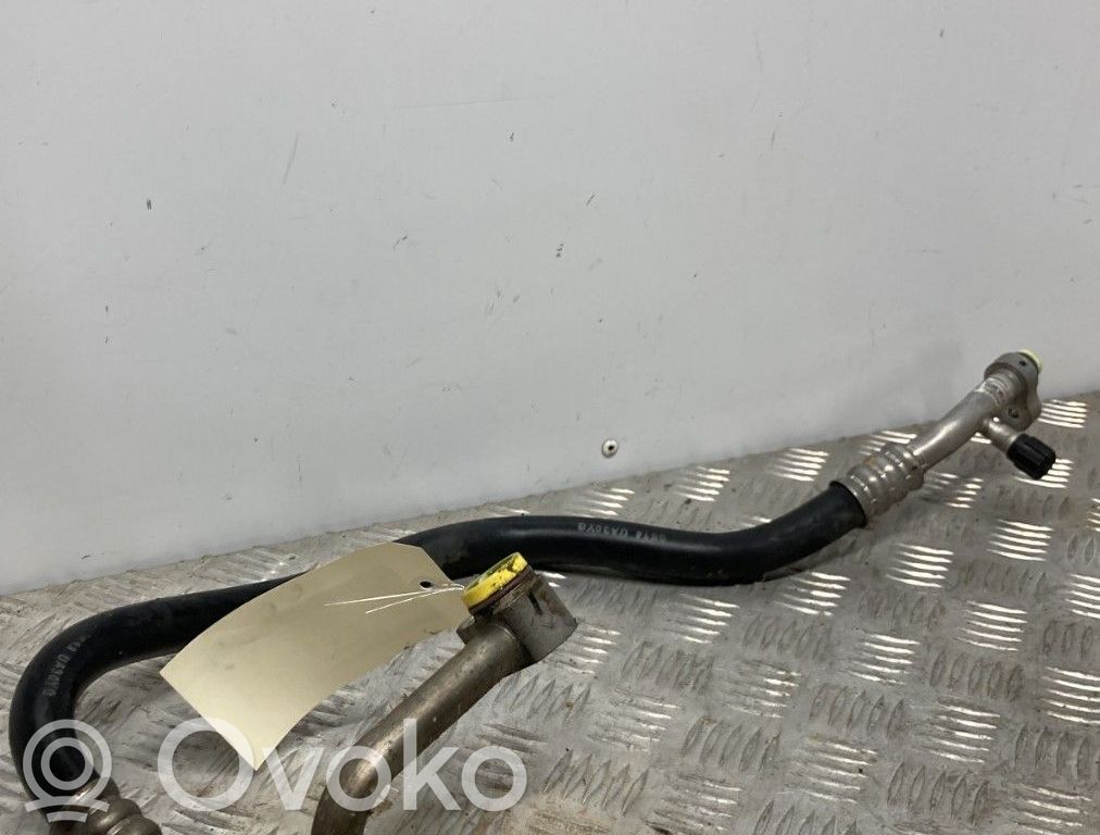 BMW 3 F30 F35 F31 Tuyau de climatisation 