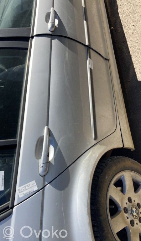 BMW 3 E46 Galinės durys 