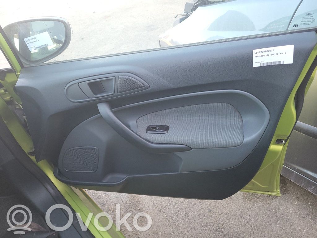 Ford Fiesta Priekšējo durvju apdare 