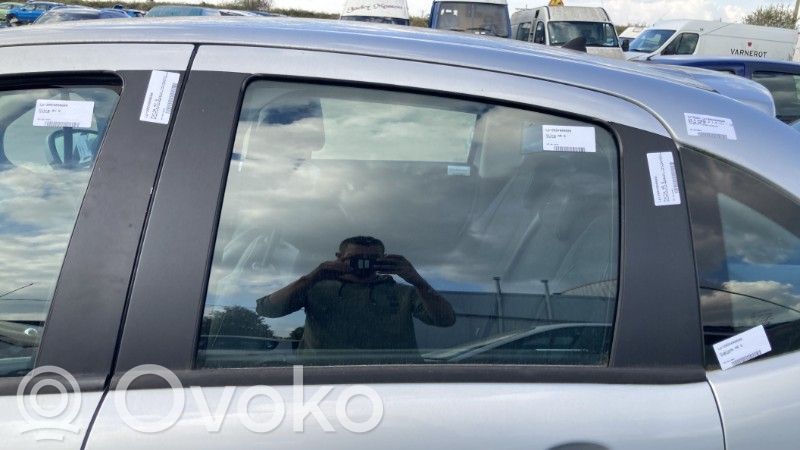 Citroen C3 Luna de la puerta trasera 