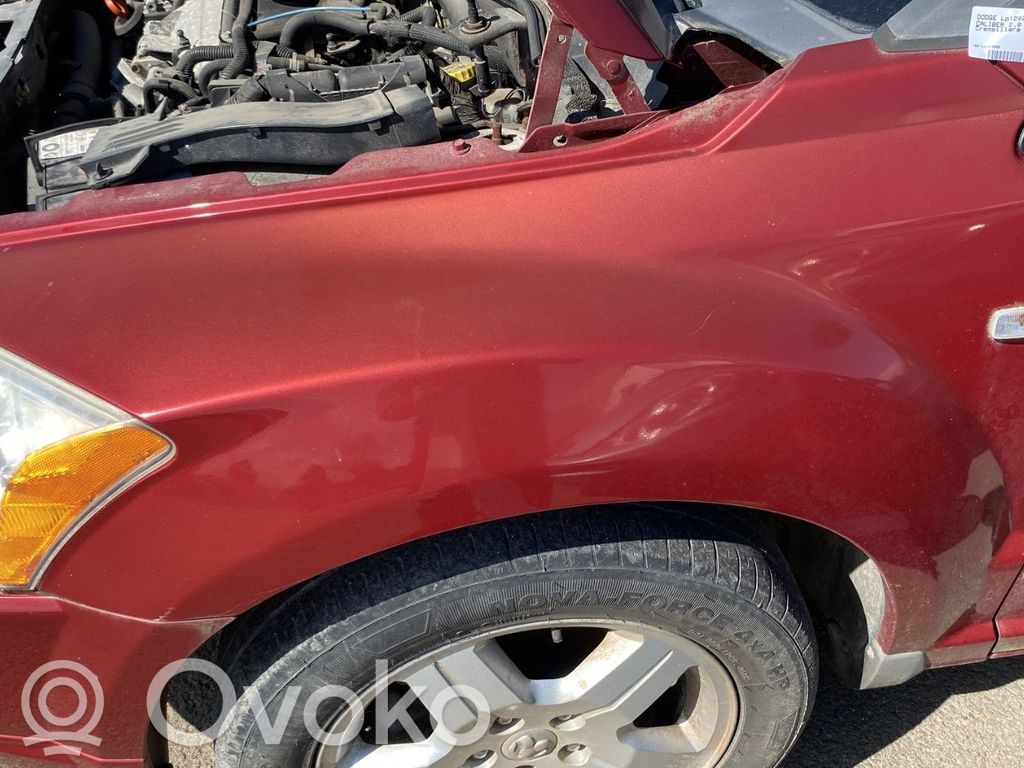 Dodge Caliber Spārns 