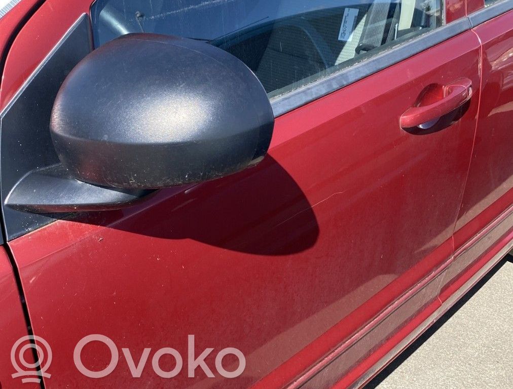 Dodge Caliber Durvis 