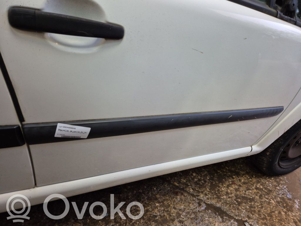 Citroen C3 Дверь 