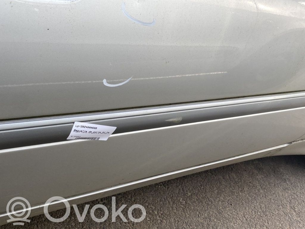 Mercedes-Benz C W202 Mască ușă față (turnată)