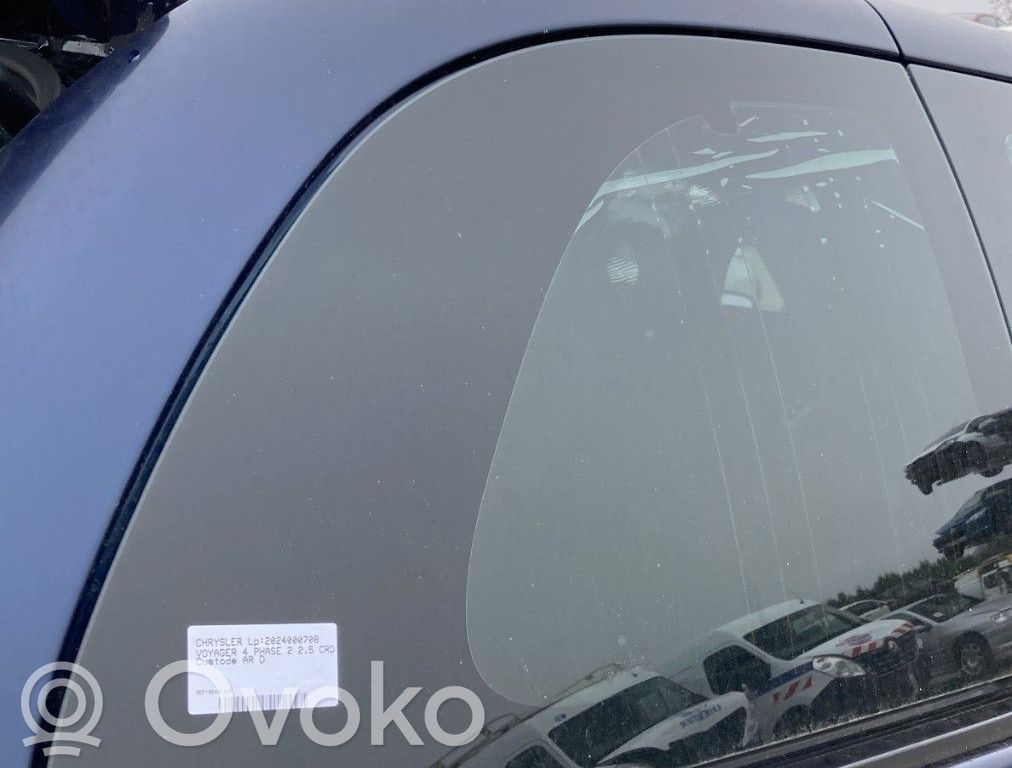 Rear side window