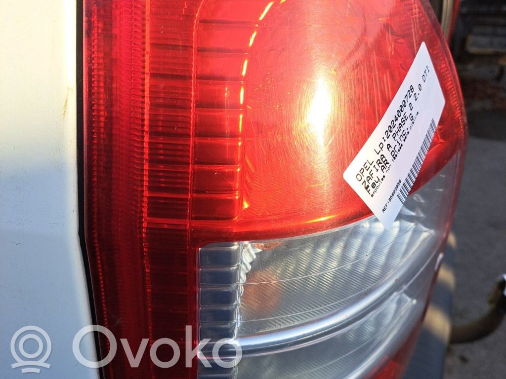 Opel Zafira A Luci posteriori