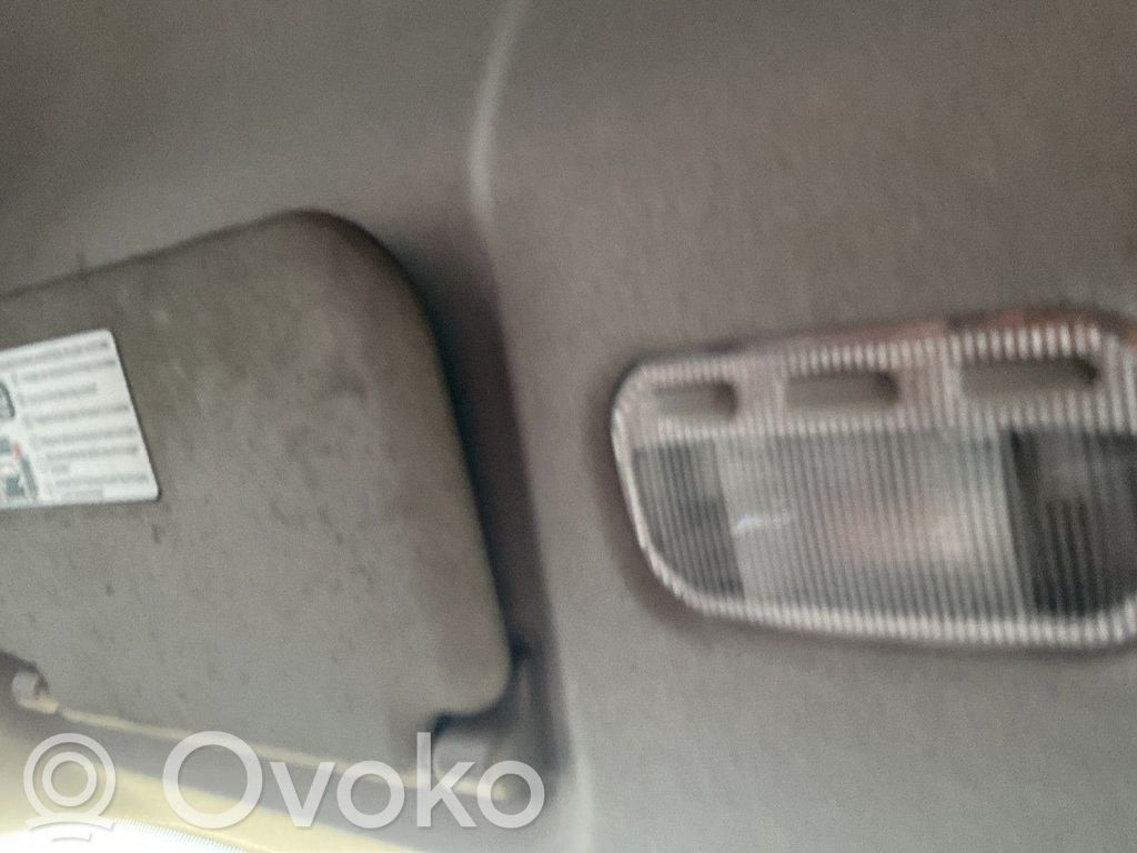 Peugeot 1007 Illuminazione sedili anteriori 