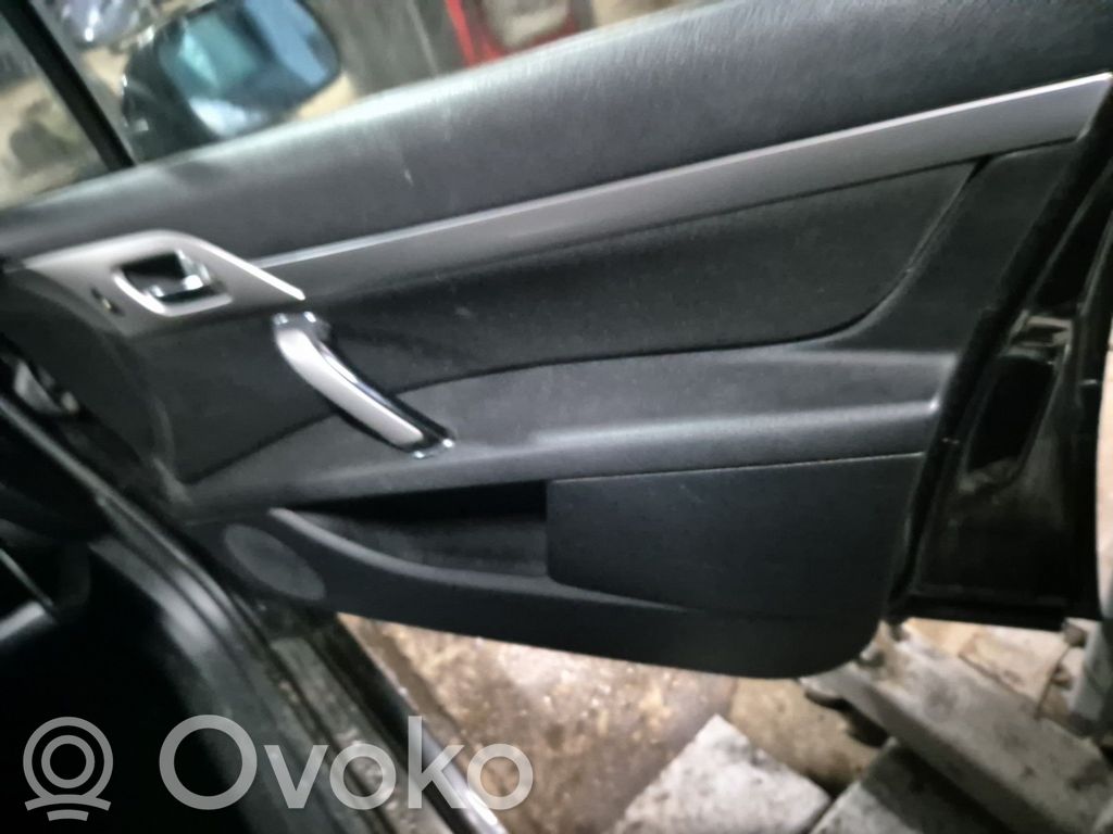 Peugeot 407 Boczki / Poszycie drzwi przednich 