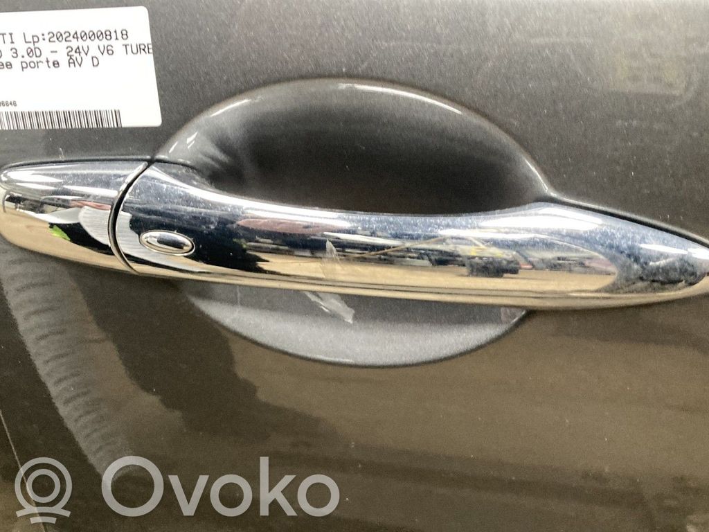 Infiniti EX Klamka zewnętrzna drzwi przednich 
