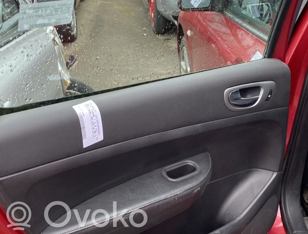 Peugeot 307 Moldura del tarjetero de la puerta trasera 