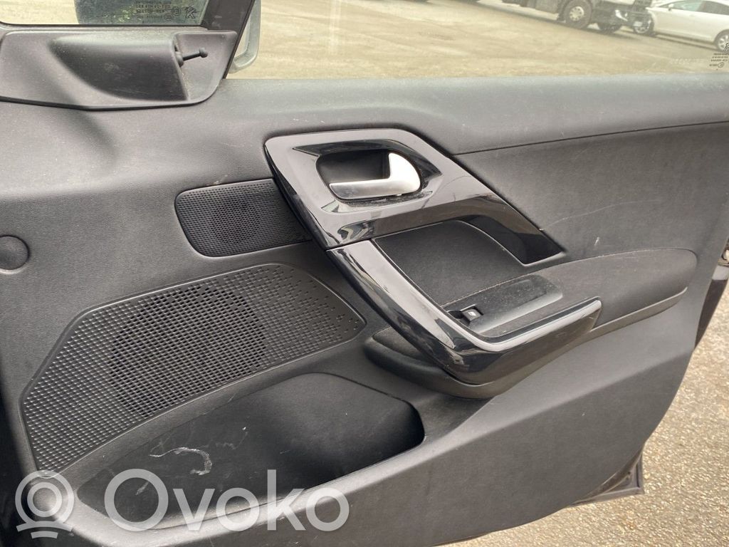 Peugeot 208 I Boczki / Poszycie drzwi przednich 
