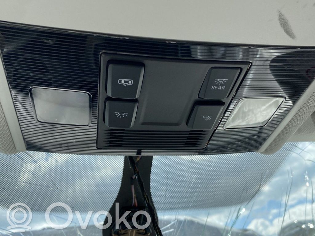Volkswagen Golf VII Illuminazione sedili anteriori 