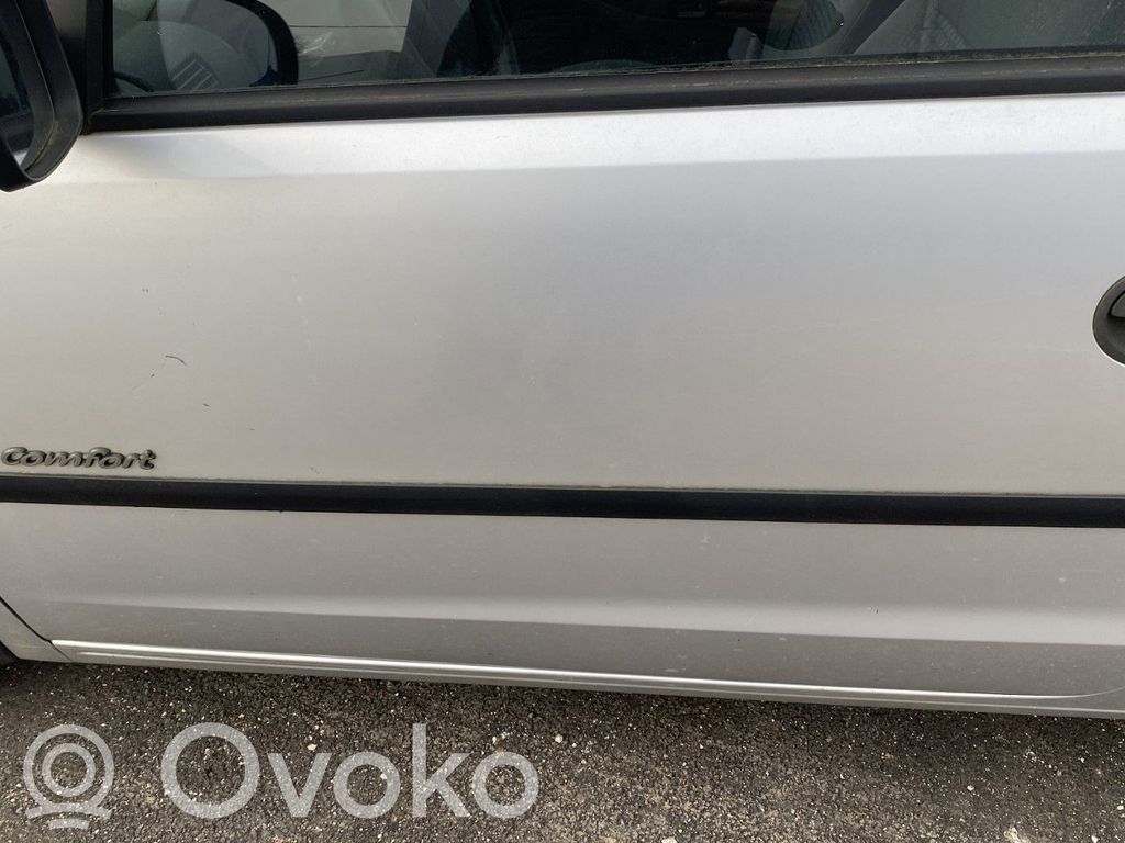 Opel Corsa C Listwa drzwi przednich 