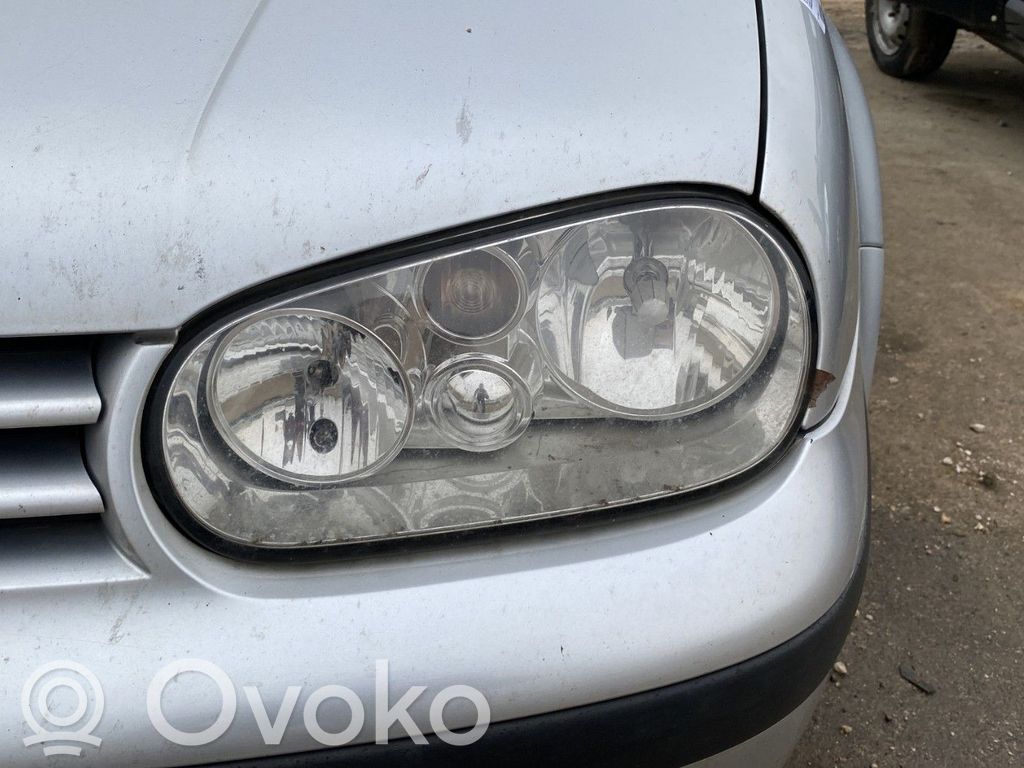 Volkswagen Golf IV Faro/fanale 