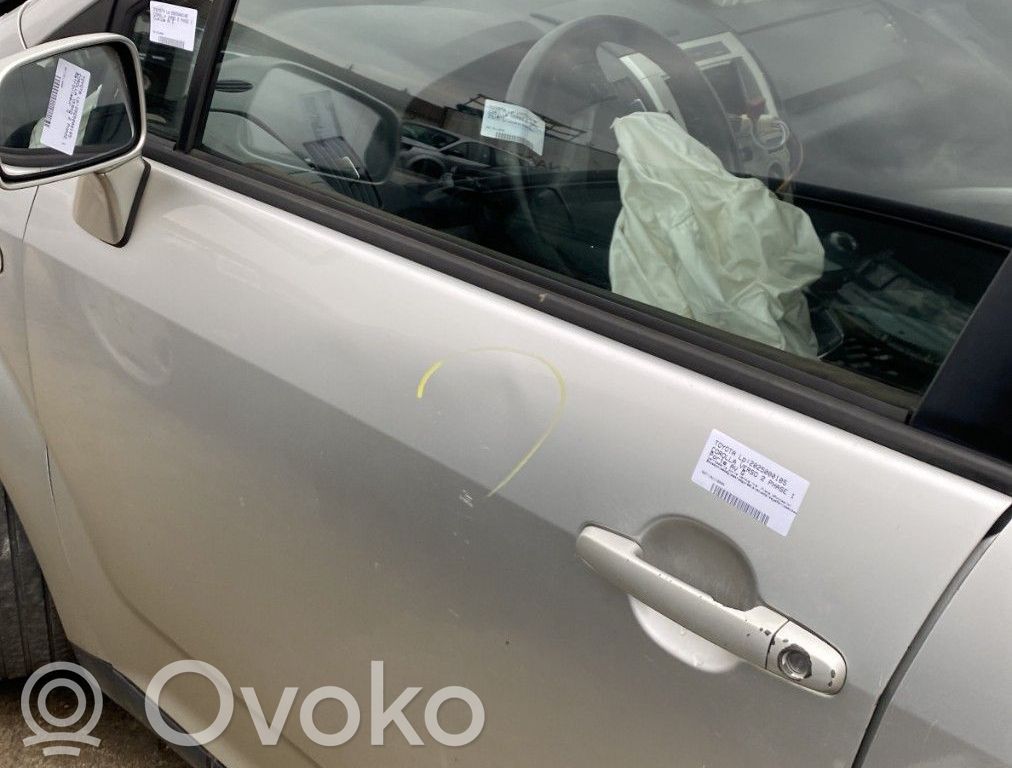 Toyota Corolla Verso E121 Ușă față 