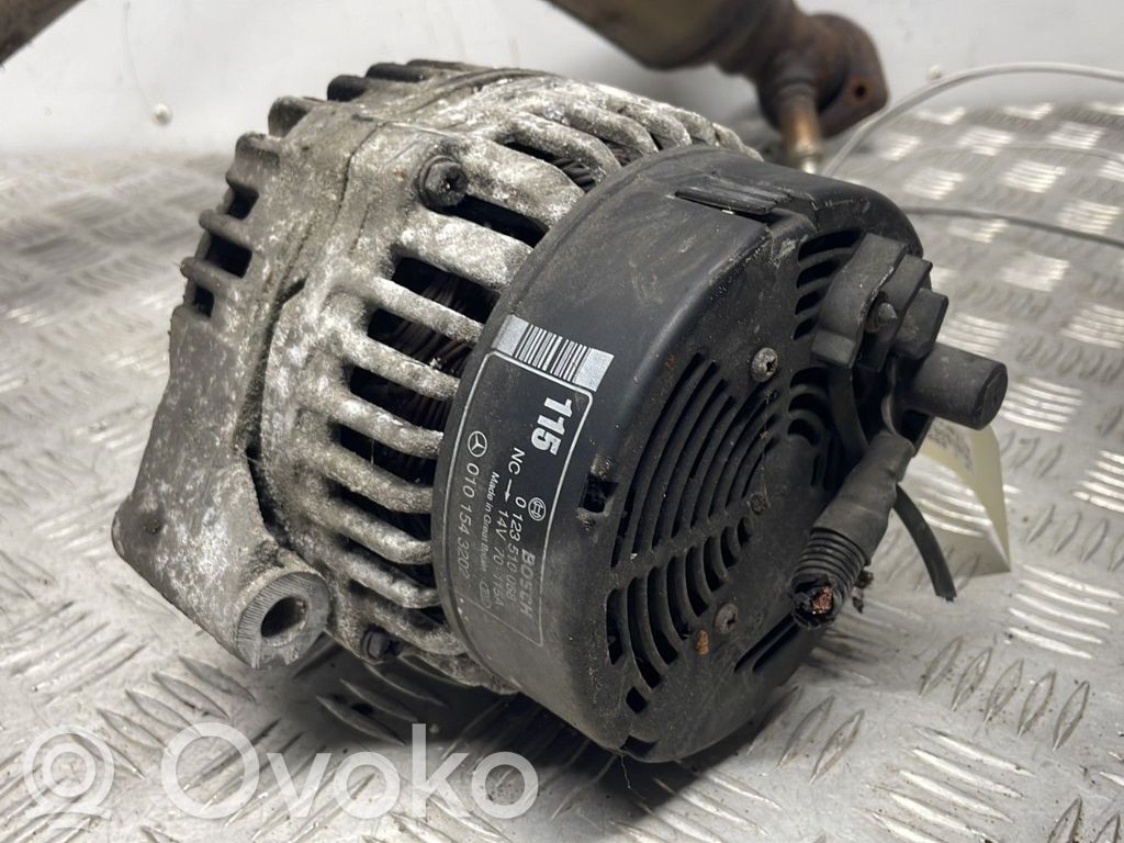 Mercedes-Benz CLK A208 C208 Alternador 