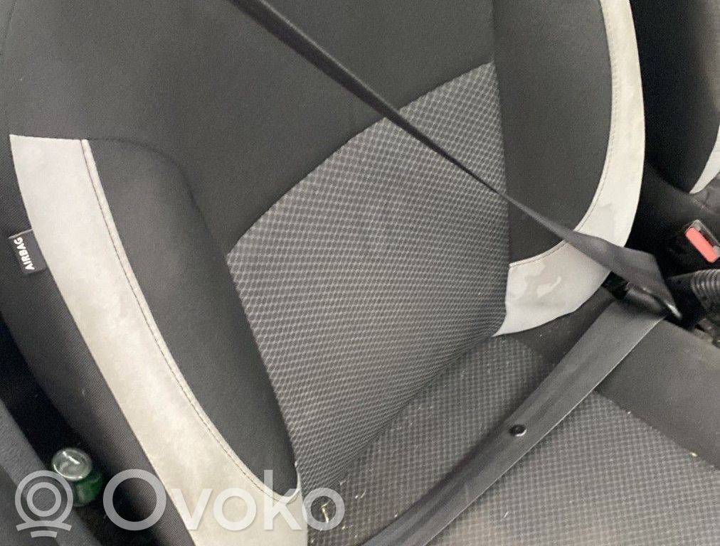 Dacia Logan II Centură de siguranță față 