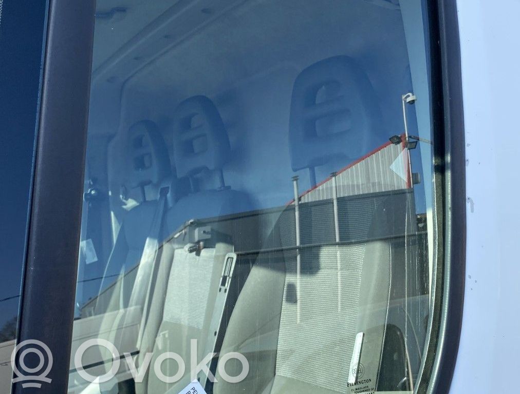 Peugeot Boxer Geam ușă față patru uși 