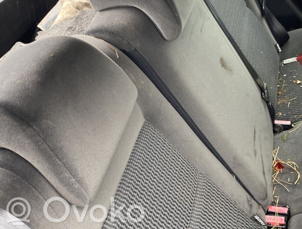 Peugeot 207 Asiento trasero 