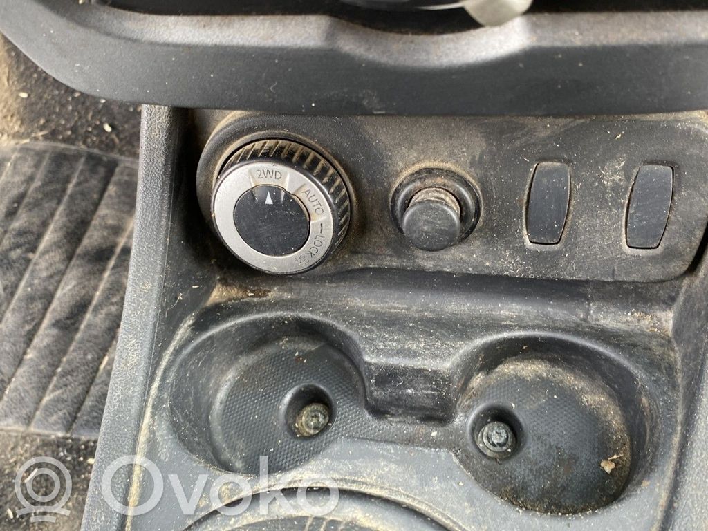 Dacia Duster Other switches/knobs/shifts 