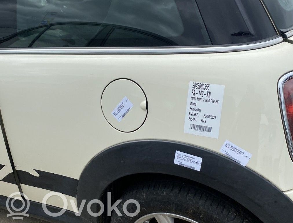 Panel lateral trasero   41009633659