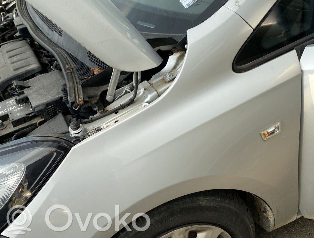 Opel Corsa E Degalų bakas 