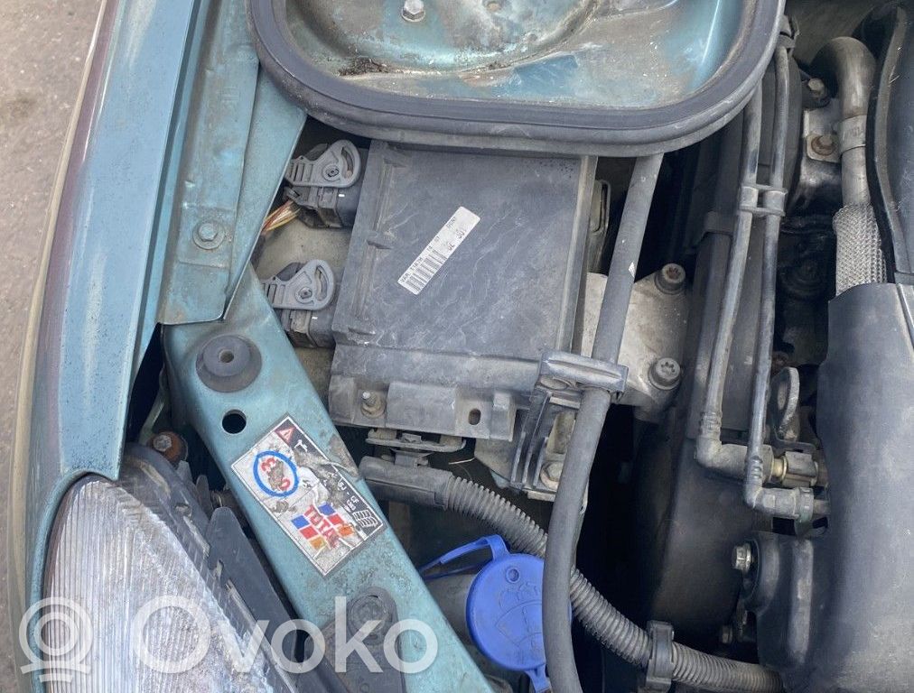 Peugeot 206 Engine control unit/module 
