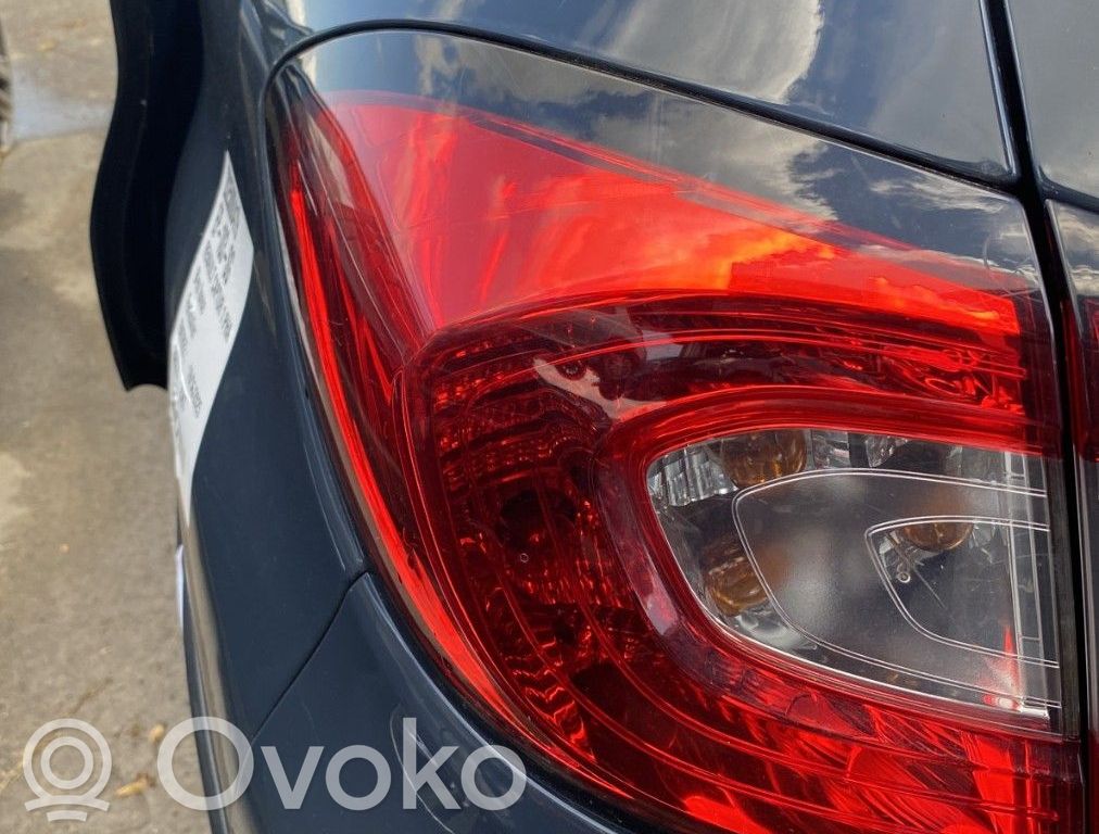 Renault Captur Lampă spate în caroserie 