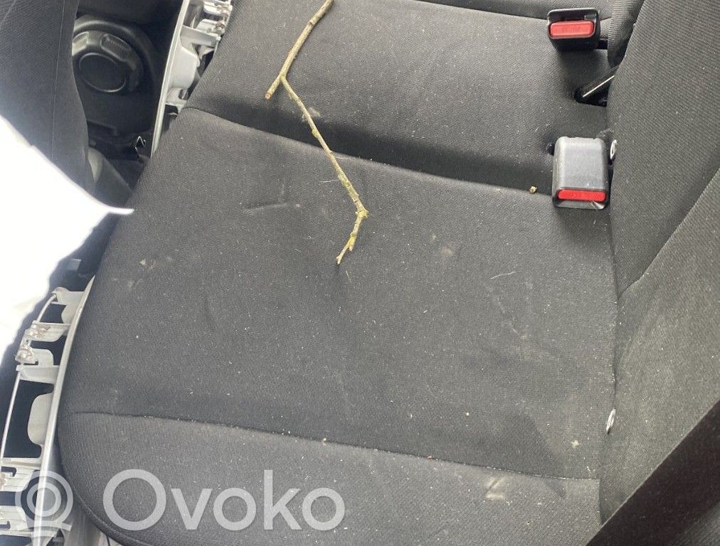 Rear seat