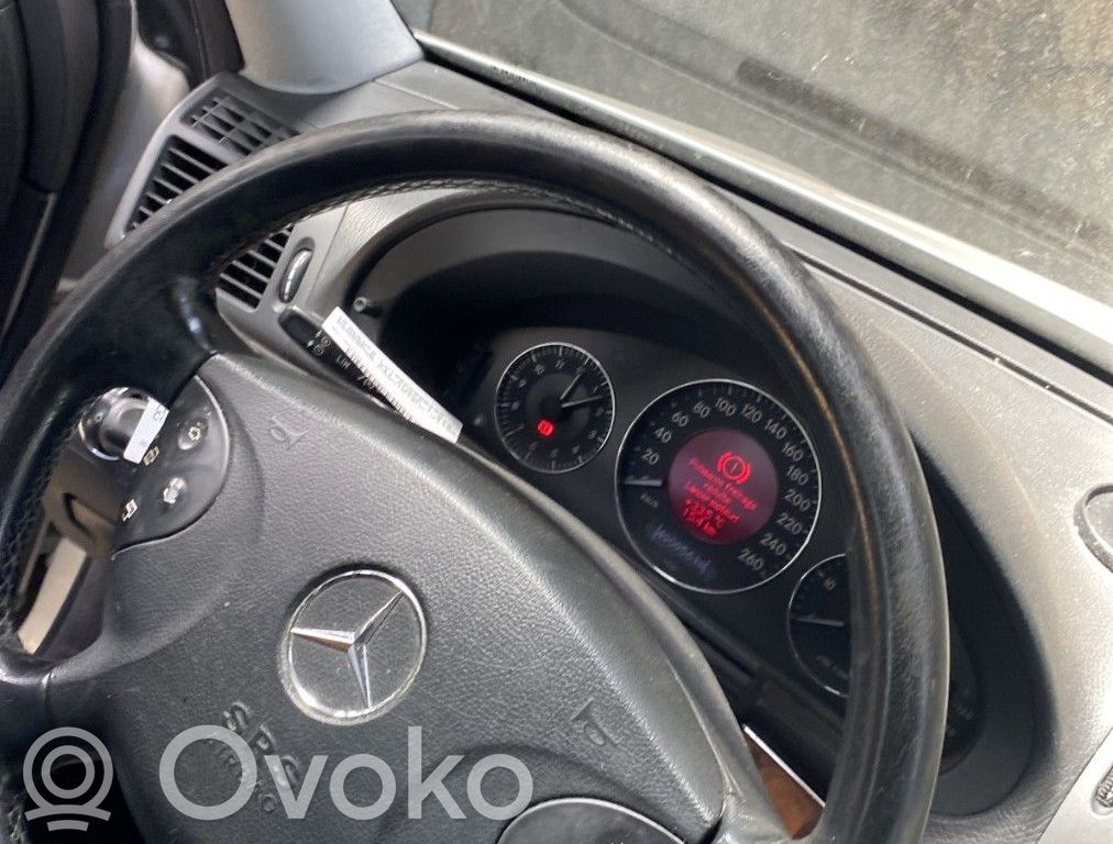 Mercedes-Benz E W211 Kierownica 
