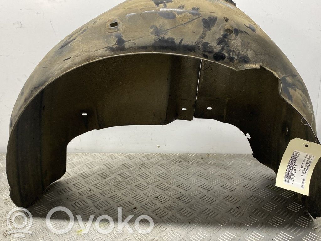 Volkswagen Polo V 6R Rivestimento paraspruzzi parafango posteriore 
