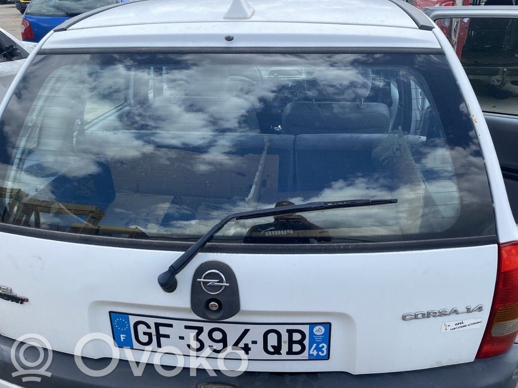Opel Corsa B Puerta del maletero/compartimento de carga 