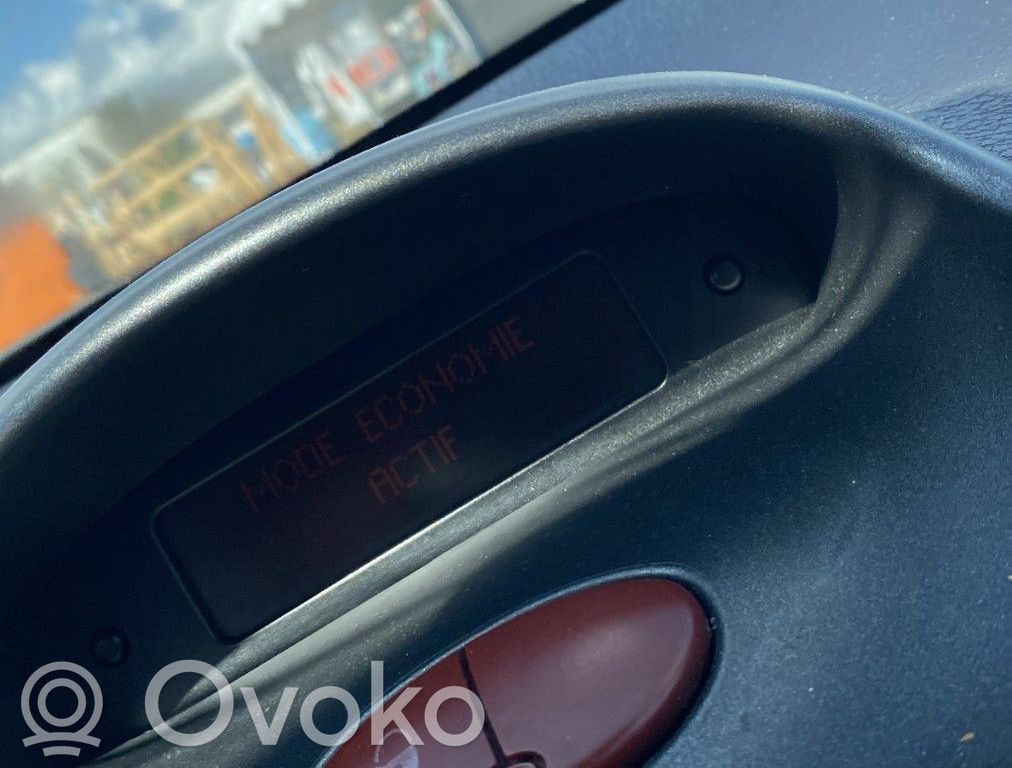 Peugeot 206 Ecran/afișaj/ecran mic 