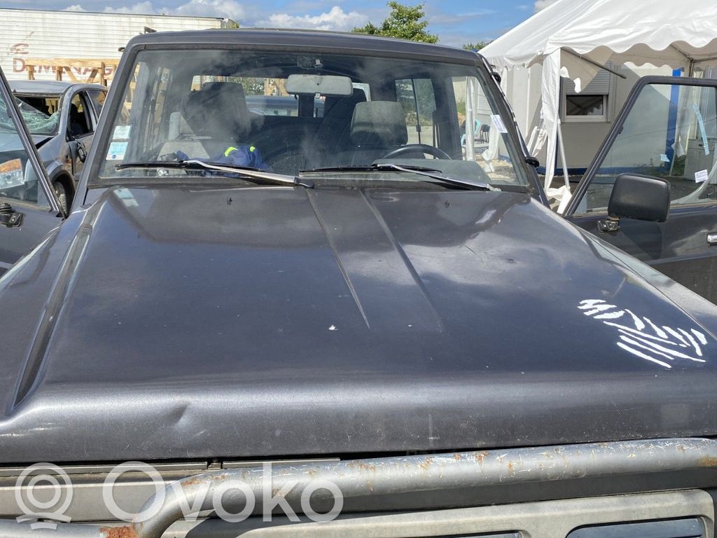 Nissan Patrol 260 Capotă motor