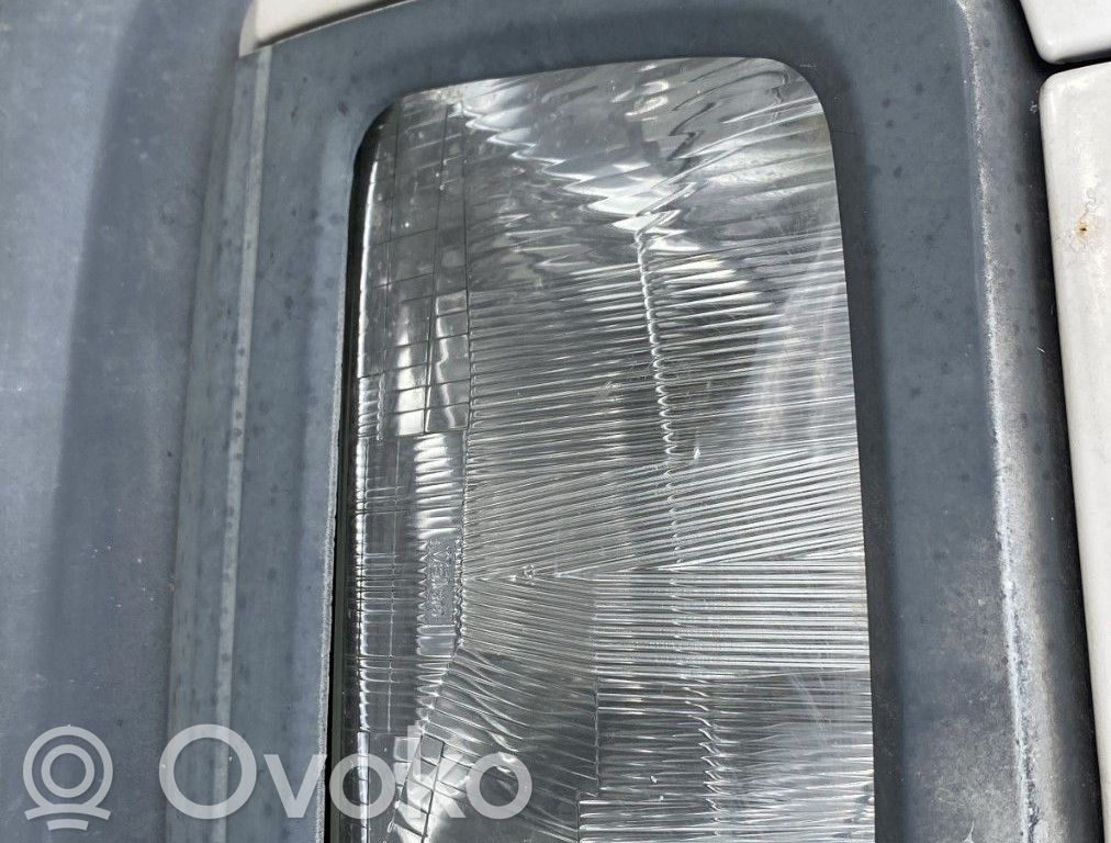 Renault Express Headlight/headlamp 