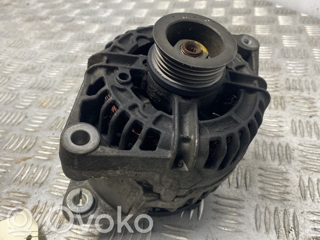 Opel Astra G Generator/alternator 
