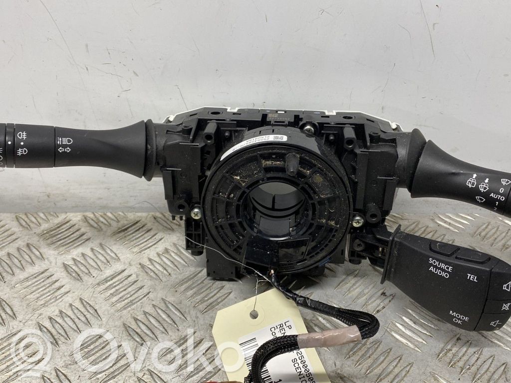 Renault Scenic IV - Grand scenic IV Leva/interruttore dell’indicatore di direzione e tergicristallo