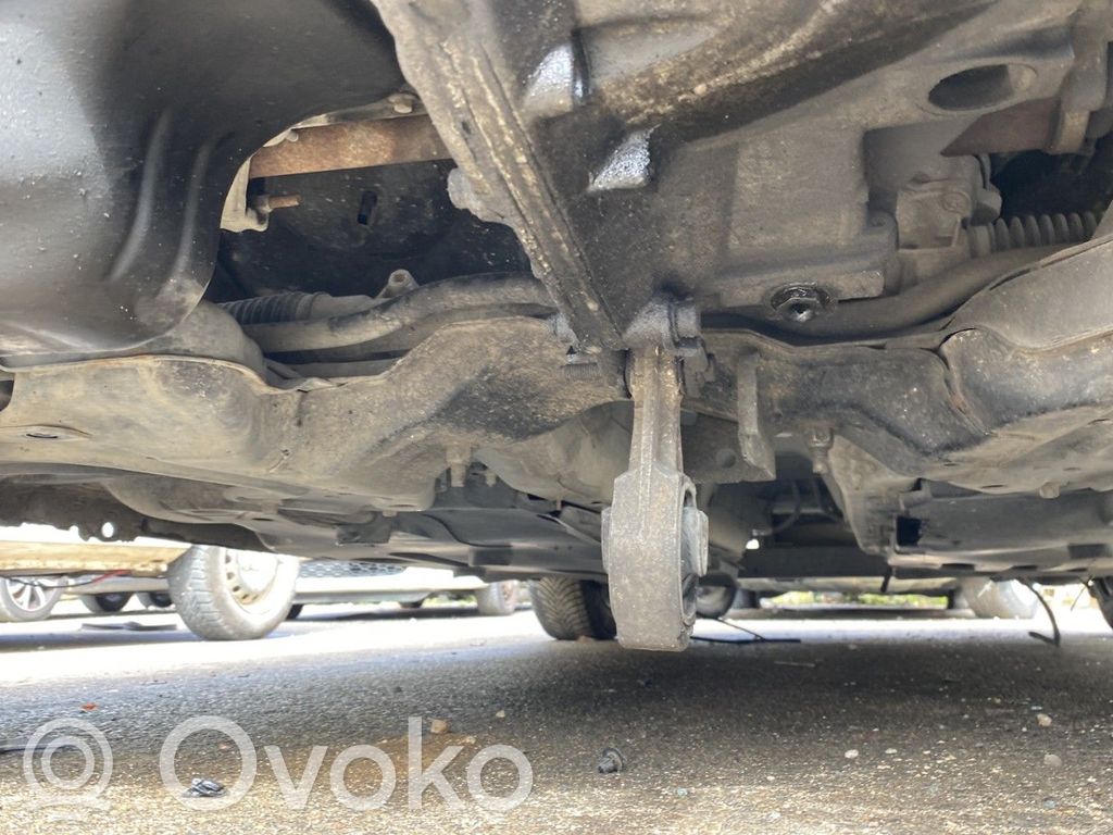 Peugeot 208 I Sottotelaio anteriore